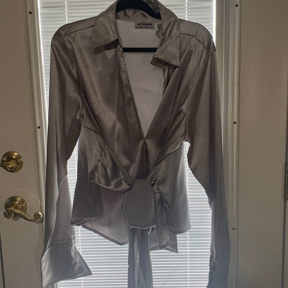 Unique Silver dressy shirt